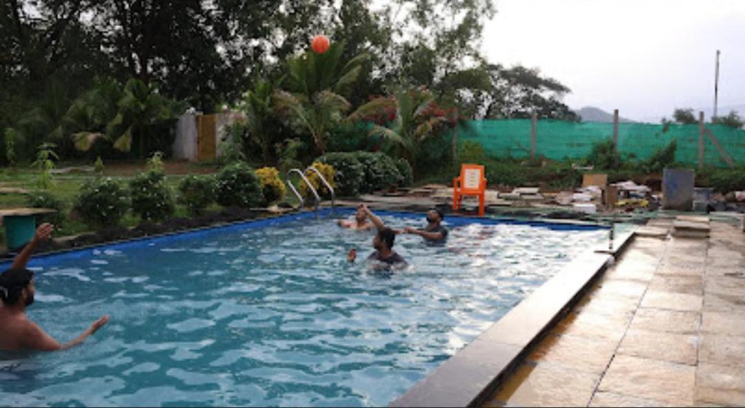 Chaitanya Farms Karjat Exteriör bild
